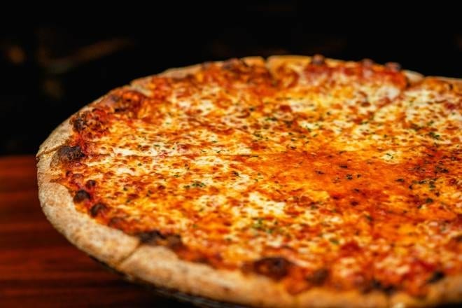 XL Cheese Pizza.