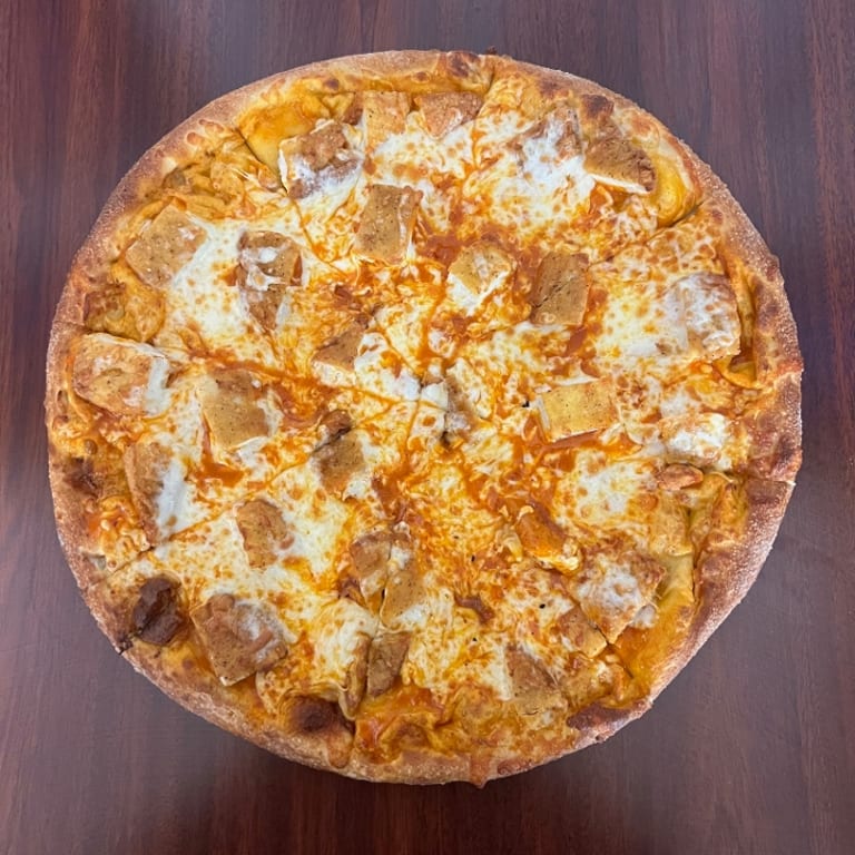 Buffalo Chicken Pizza Delight